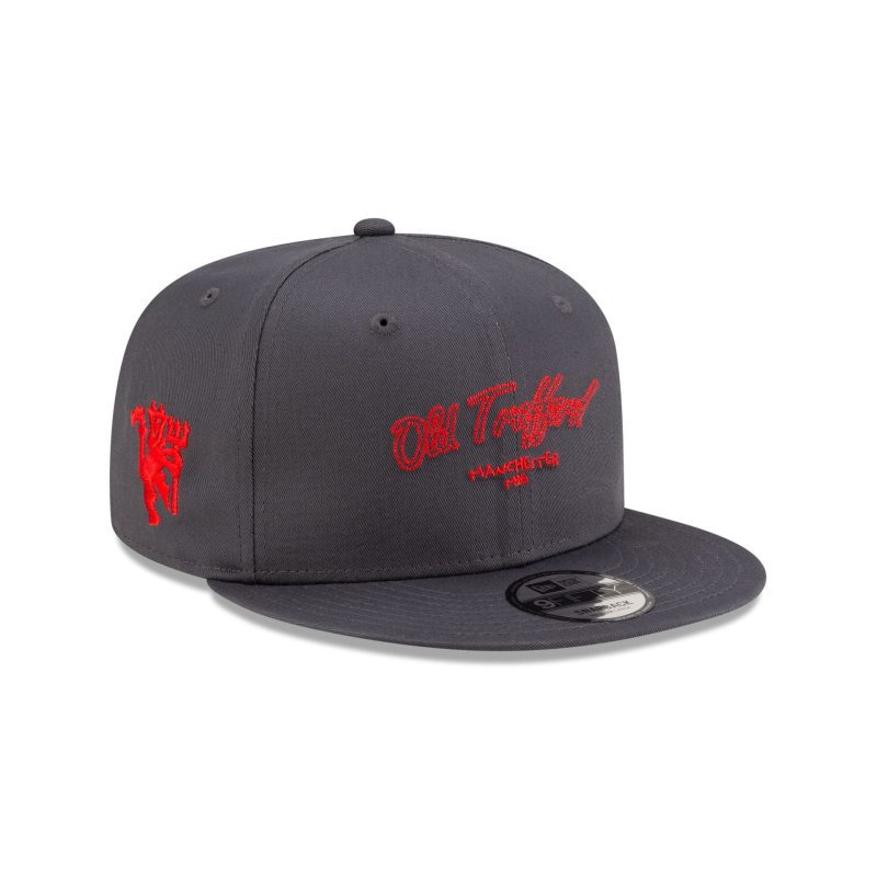 60564628 9FIFTY EMEASOCCERFW24 MANUTD GRA 3QR