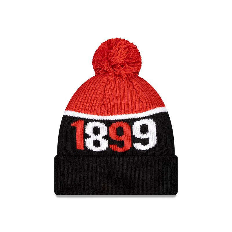 60564695 KNIT EMEASOCCERFW24 ACMILAN BLKPUFF R