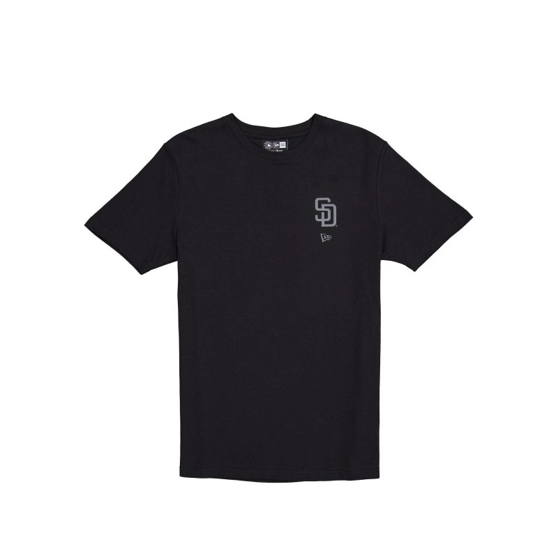 60576740 TSHIRT LOGOESSENTIALS SADPAD BLK F