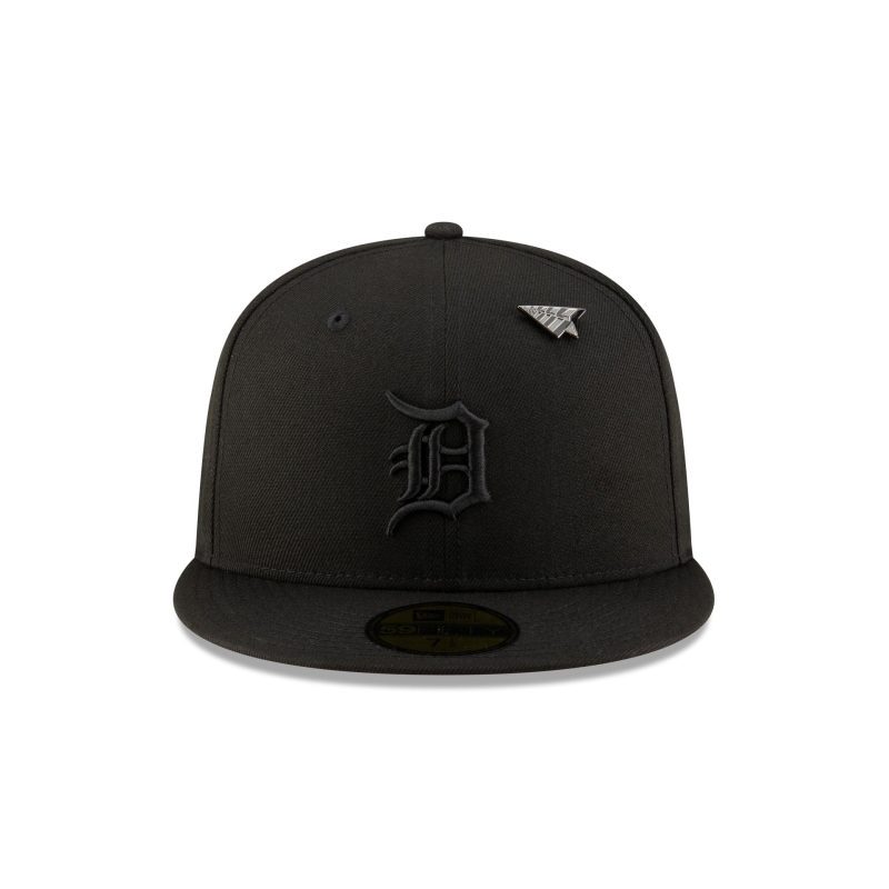 60647685 59FIFTY PPBLACKOUT5950MLB24379 DETTIG BLK F