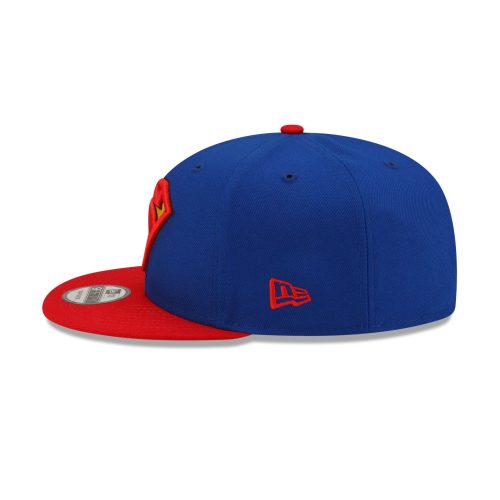 70778267 9FIFTY SUPERHEROES SUPERMAN BLUE LSIDE