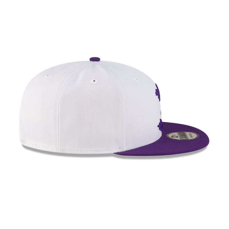 70886103 9FIFTY BORNXRAISED24 MINVIK WHT RSIDE