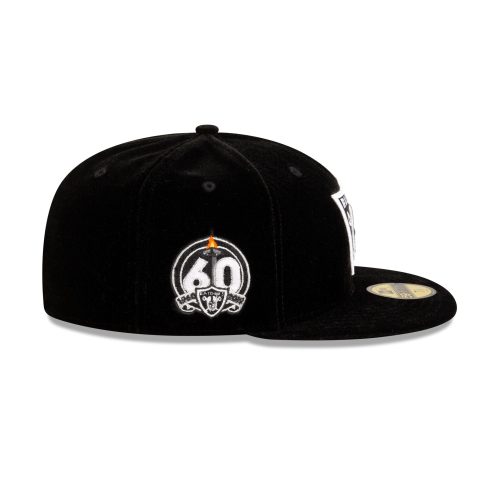 70891382 59FIFTY JUSTCAPSVELVET LASRAI BLK RSIDE