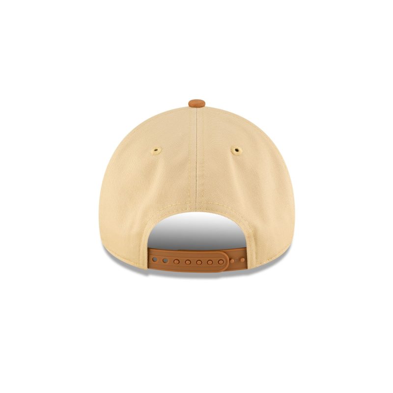 70906402 9FORTYAF HOLIDAYESSENTIALS NEWERA BRN R