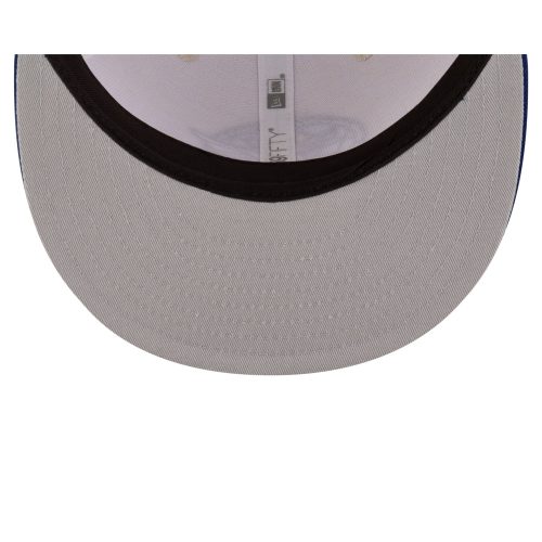 70906406 59FIFTY HOLIDAYESSENTIALS NEWERA WHT UV